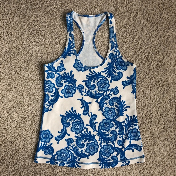SOLD Lululemon Cool Racerback Tank - Blue - Size 6 - Picture 2 of 4